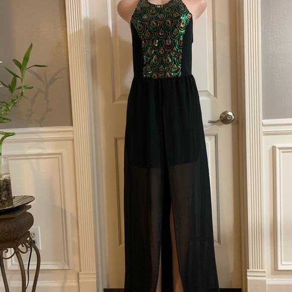 Women’s junior halter black dress size (M) - Picture 3 of 12